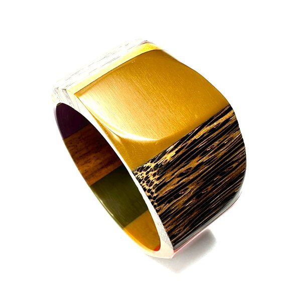 Vintage 1970s Lucite & Wood Bangles — Handcrafted Geometric Bracelets — EUC - Picture 8 of 16